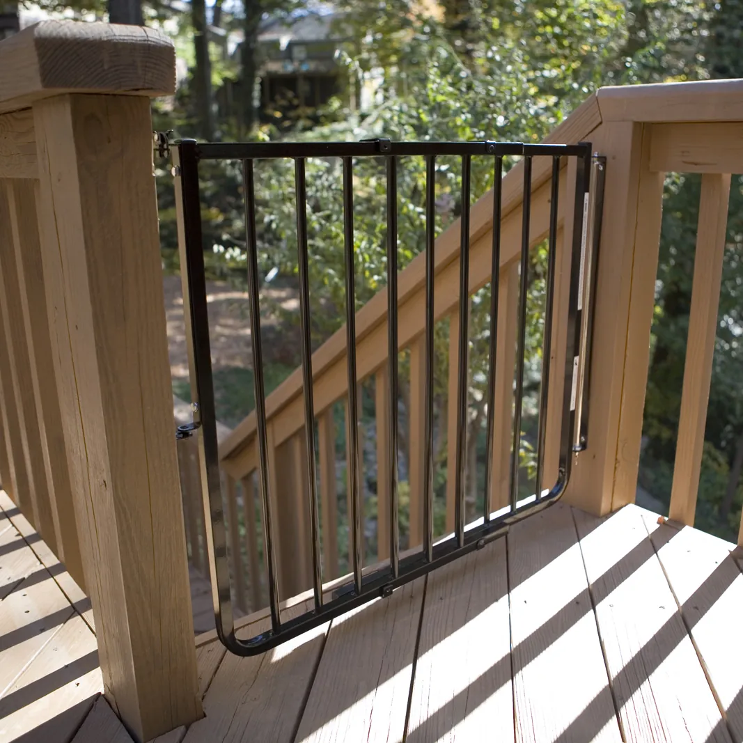 Scratch & Dent Outdoor Safety Gate
