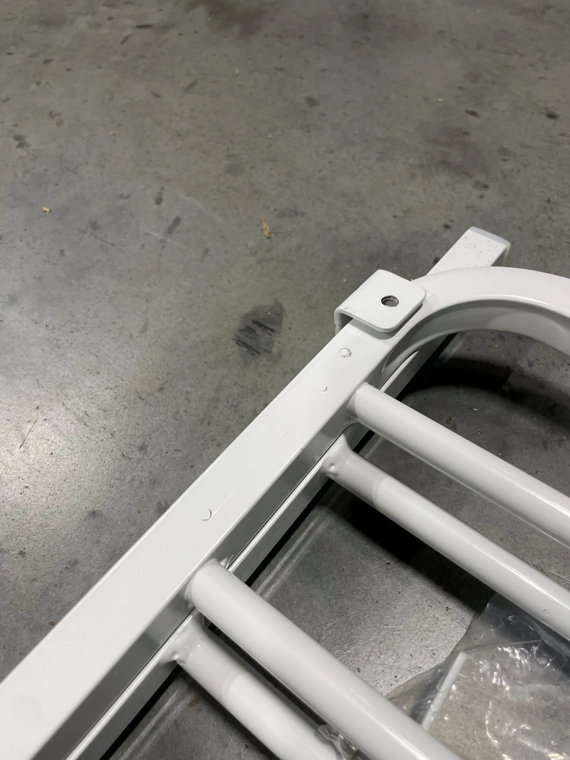 Scratch & Dent Outdoor Safety Gate