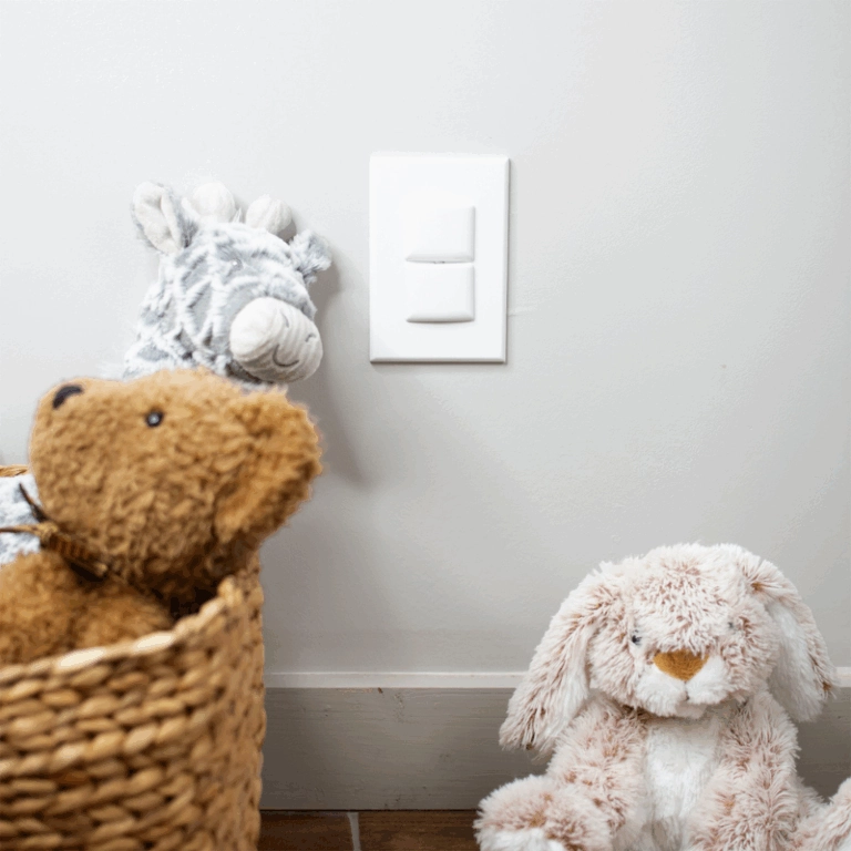 Qdos StayPut Single Outlet Plug